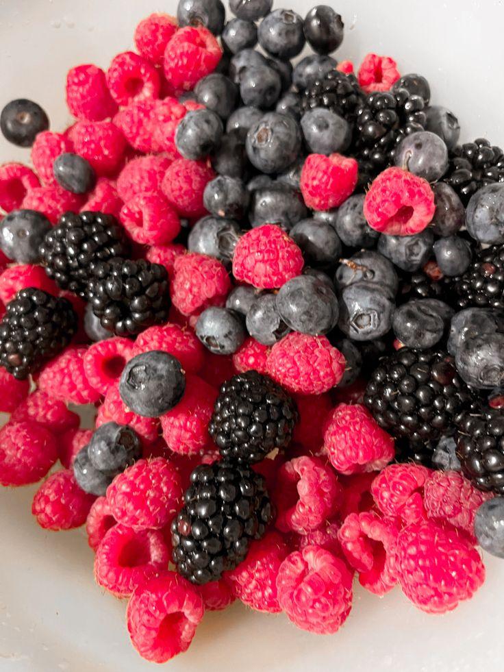 Garden Berry Bounty: Nature's Sweetest Treasures